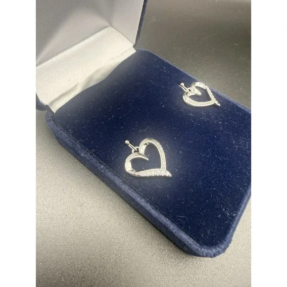 Montana Silversmiths Heart Earrings JS6123 Divine Affection Boxed - Picture 2 of 4